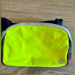 Lululemon belt bag